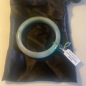 Bridge Cultured pearl solid dyed jade bangle bracelet